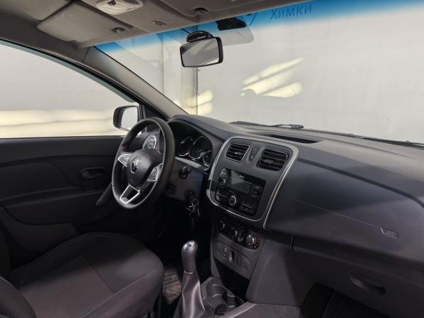 Renault Sandero II Рестайлинг с пробегом 2019 года, цена 1 047 800 рублей, 42000 км, хэтчбек, Автокод Объявления
