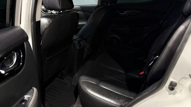 Nissan Qashqai II с пробегом 2014 года, цена 1 359 000 рублей, 165000 км, внедорожник, Автокод Объявления