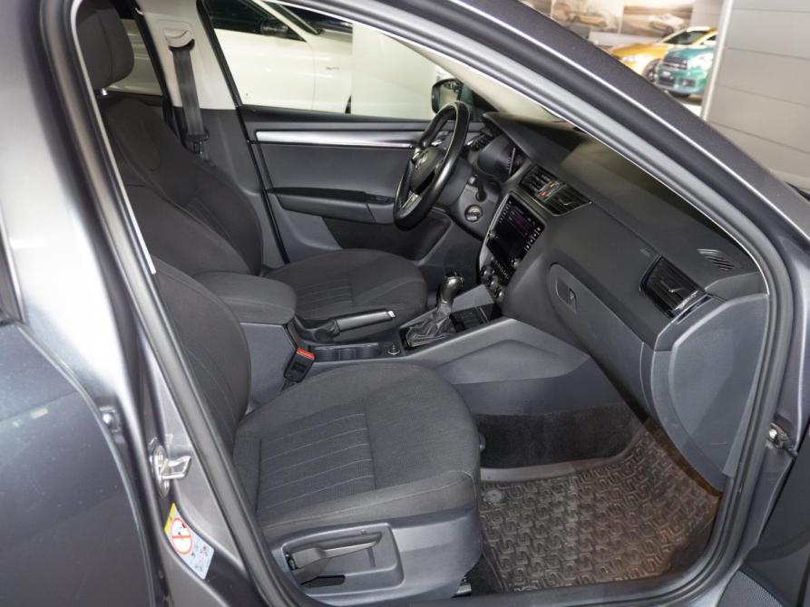 Skoda Octavia III (A7) Рестайлинг Санкт-Петербург  - изображение 7