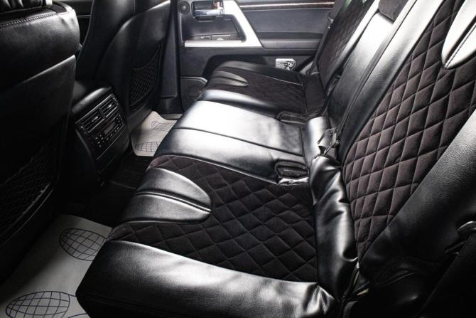 Toyota Land Cruiser 200 Series Рестайлинг 1 с пробегом 2012 года, цена 3 999 000 рублей, 162000 км, внедорожник, Автокод Объявления