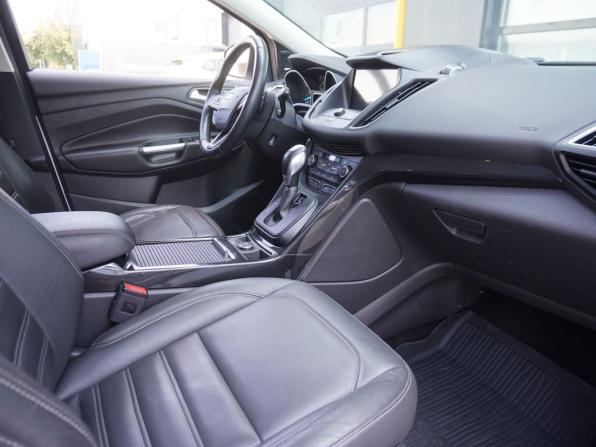 Ford Kuga II Рестайлинг с пробегом 2017 года, цена 1 405 000 рублей, 178646 км, внедорожник, Автокод Объявления