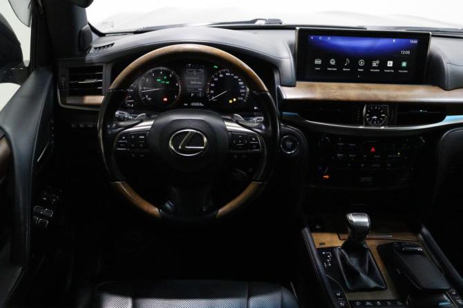 Lexus LX III Рестайлинг 2 с пробегом 2016 года, цена 7 245 000 рублей, 133348 км, внедорожник, Автокод Объявления