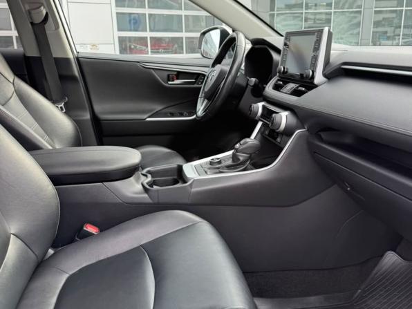 Toyota RAV4 V (XA50) с пробегом 2020 года, цена 3 900 000 рублей, 96113 км, внедорожник, Автокод Объявления