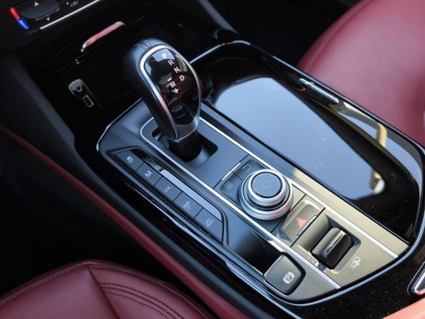 Maserati Levante I с пробегом 2018 года, цена 3 860 000 рублей, 117000 км, внедорожник, Автокод Объявления