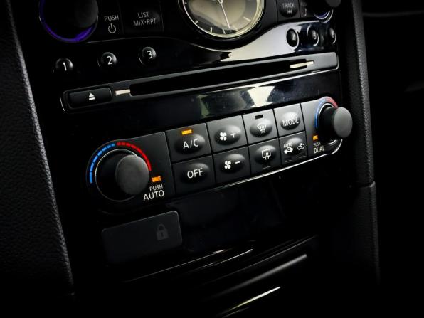 Infiniti QX70 с пробегом 2016 года, цена 3 200 000 рублей, 95632 км, внедорожник, Автокод Объявления