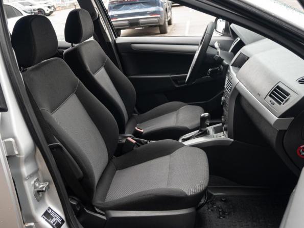 Opel Astra H Рестайлинг с пробегом 2014 года, цена 840 000 рублей, 118176 км, хэтчбек, Автокод Объявления