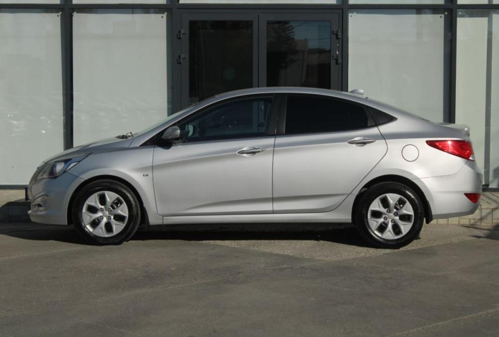 Hyundai Solaris I Саратов  - изображение 8