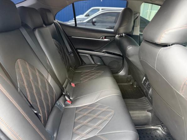 Toyota Camry VIII (XV70) с пробегом 2018 года, цена 2 425 000 рублей, 120501 км, седан, Автокод Объявления