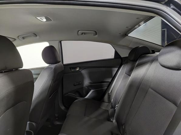 Hyundai Solaris II с пробегом 2017 года, цена 1 375 000 рублей, 103000 км, седан, Автокод Объявления