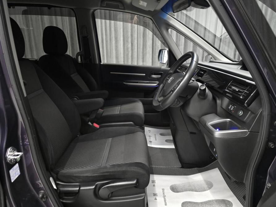 Honda Stepwgn V Красноярск  - изображение 10
