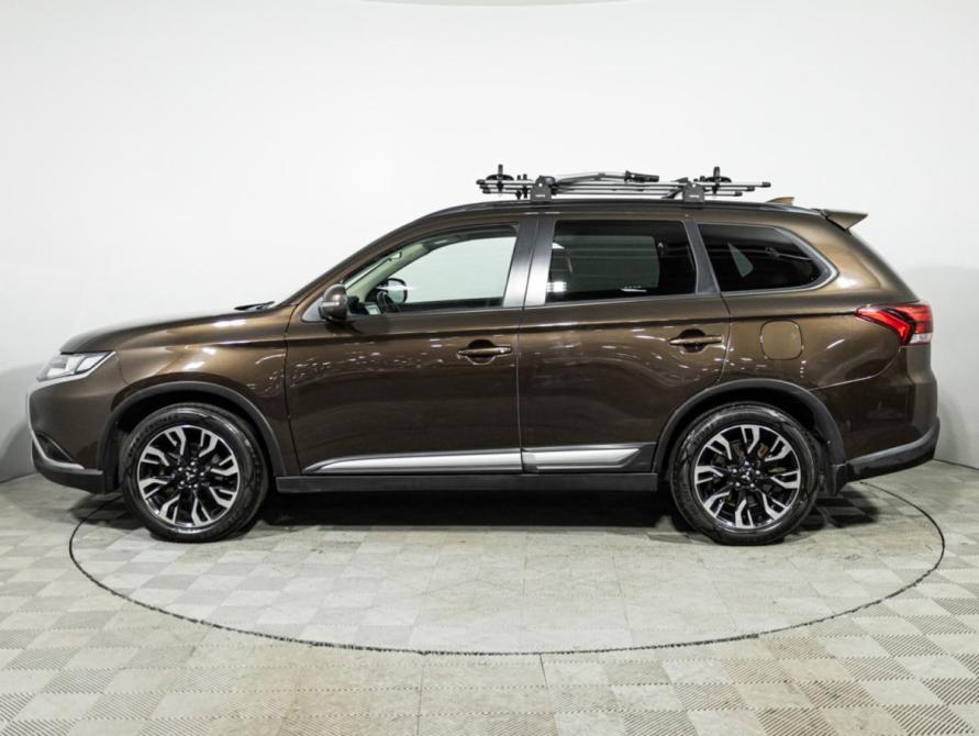 Mitsubishi Outlander III Рестайлинг 3 Санкт-Петербург  - изображение 9