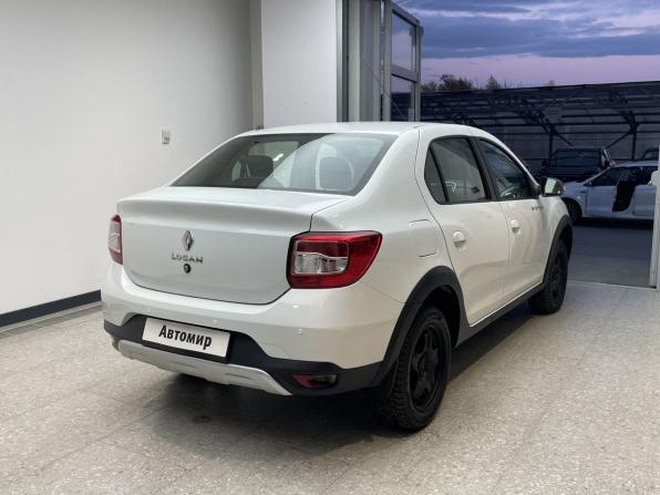 Renault Logan II Рестайлинг с пробегом 2022 года, цена 1 250 000 рублей, 77615 км, седан, Автокод Объявления
