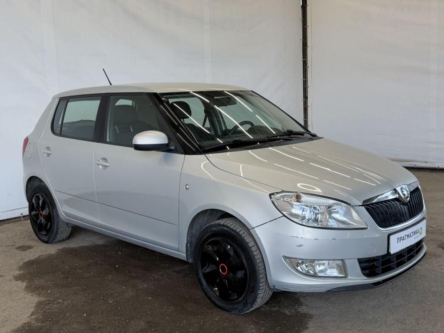 Skoda Fabia II Рестайлинг Псков  - изображение 3
