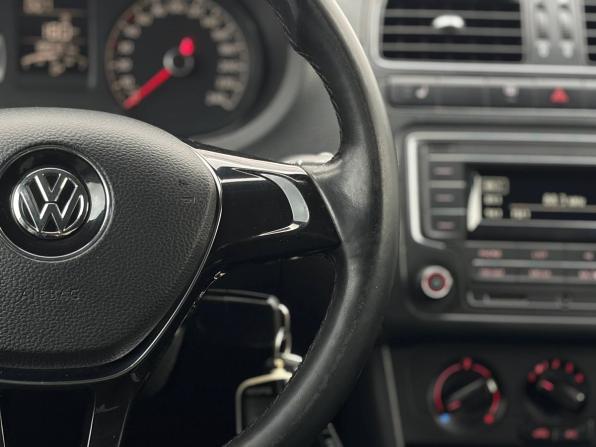 Volkswagen Polo V Рестайлинг с пробегом 2017 года, цена 949 000 рублей, 189421 км, седан, Автокод Объявления