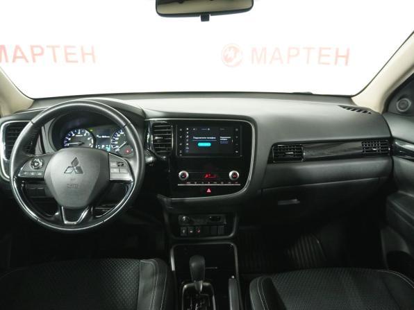 Mitsubishi Outlander III Рестайлинг 3 с пробегом 2020 года, цена 1 919 000 рублей, 164929 км, внедорожник, Автокод Объявления