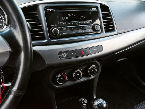 Mitsubishi Lancer X Рестайлинг с пробегом 2012 года, цена 899 000 рублей, 247786 км, седан, Автокод Объявления