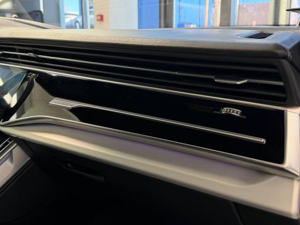 Audi Q8 I (4M) с пробегом 2020 года, цена 6 900 000 рублей, 104563 км, внедорожник, Автокод Объявления