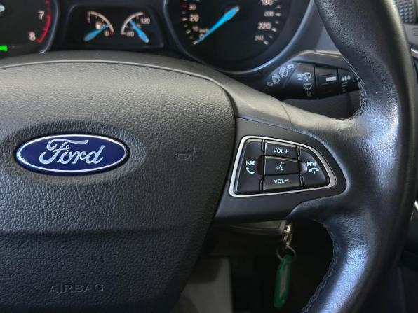 Ford Focus III Рестайлинг с пробегом 2017 года, цена 1 090 000 рублей, 108659 км, хэтчбек, Автокод Объявления