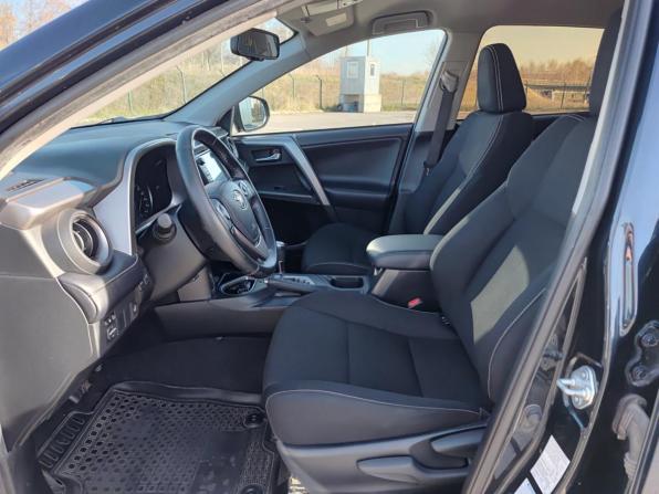 Toyota RAV4 IV (XA40) Рестайлинг с пробегом 2017 года, цена 2 379 000 рублей, 116376 км, внедорожник, Автокод Объявления