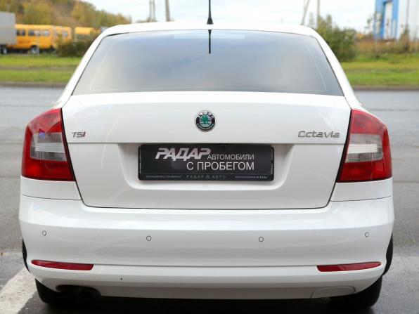 Skoda Octavia II (A5) Рестайлинг с пробегом 2012 года, цена 882 000 рублей, 206500 км, лифтбек, Автокод Объявления