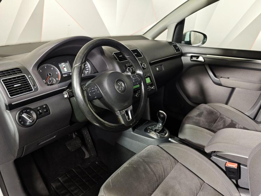Volkswagen Touran I Рестайлинг 2 Москва  - изображение 17