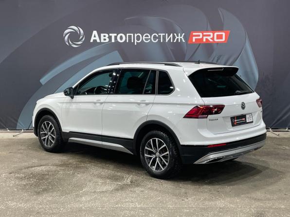 Volkswagen Tiguan II с пробегом 2019 года, цена 2 475 000 рублей, 183669 км, внедорожник, Автокод Объявления