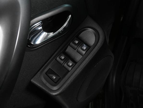 Renault Duster I Рестайлинг с пробегом 2017 года, цена 1 269 000 рублей, 139502 км, внедорожник, Автокод Объявления
