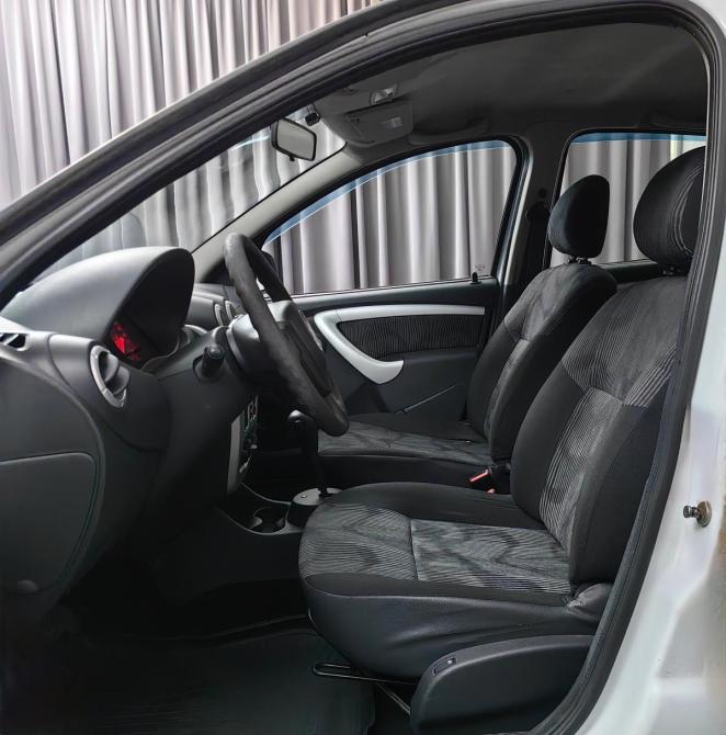 Renault Sandero I Москва  - изображение 9