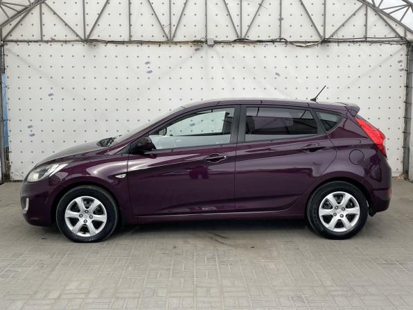 Hyundai Solaris I с пробегом 2011 года, цена 890 000 рублей, 164107 км, хэтчбек, Автокод Объявления
