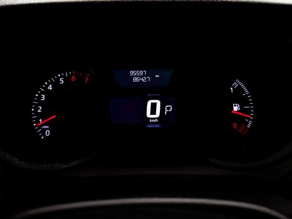 Renault Kaptur I с пробегом 2017 года, цена 1 225 000 рублей, 95588 км, внедорожник, Автокод Объявления