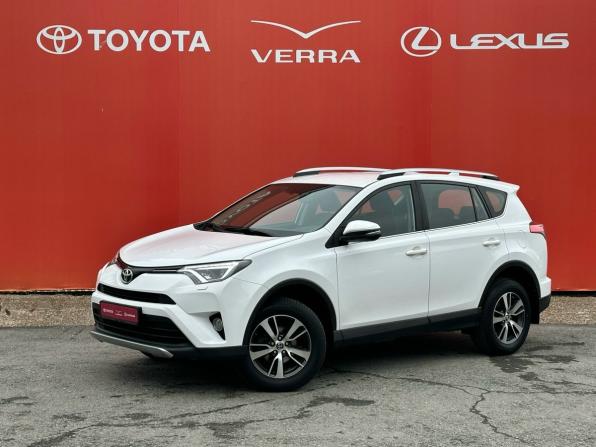 Toyota RAV4 IV (XA40) Рестайлинг с пробегом 2019 года, цена 2 990 000 рублей, 43300 км, внедорожник, Автокод Объявления