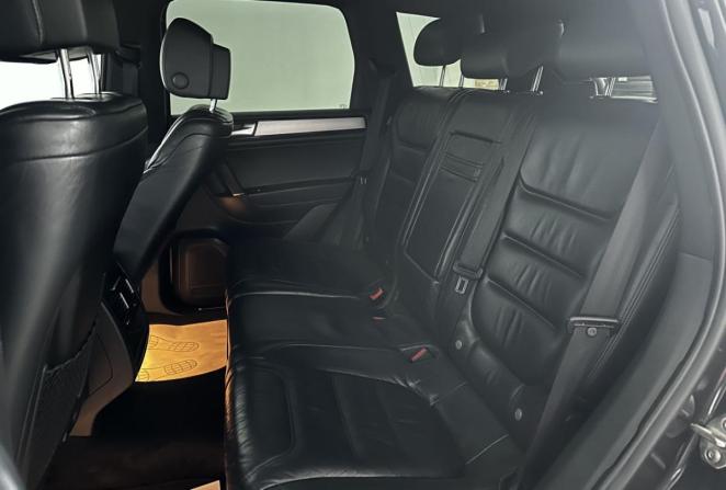 Volkswagen Touareg I Рестайлинг с пробегом 2010 года, цена 1 635 000 рублей, 333119 км, внедорожник, Автокод Объявления