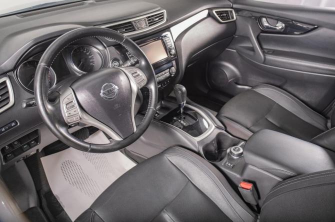 Nissan Qashqai II с пробегом 2017 года, цена 1 799 000 рублей, 111000 км, внедорожник, Автокод Объявления