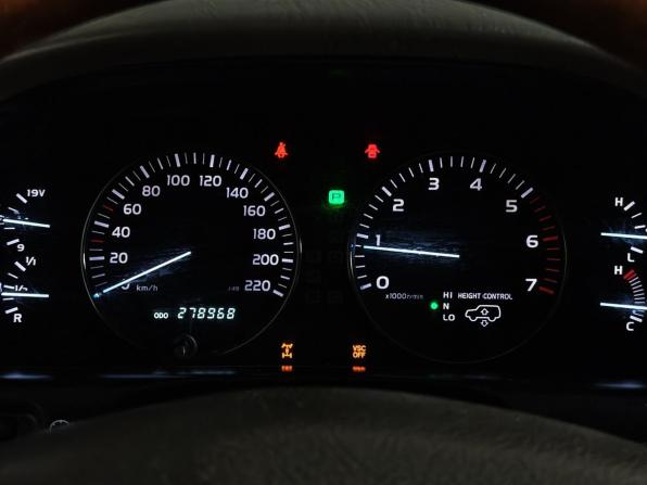 Lexus LX II Рестайлинг с пробегом 2006 года, цена 1 635 000 рублей, 278968 км, внедорожник, Автокод Объявления