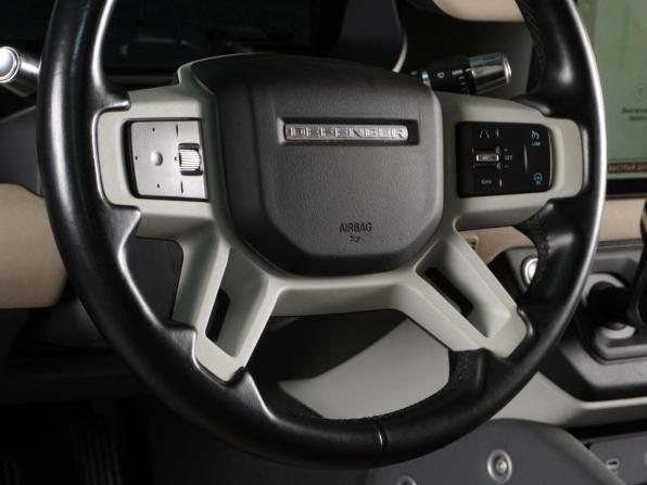 Land Rover Defender II с пробегом 2021 года, цена 7 825 000 рублей, 45569 км, внедорожник, Автокод Объявления