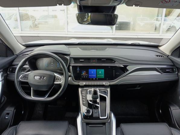 Geely Atlas Pro с пробегом 2023 года, цена 1 919 000 рублей, 70982 км, внедорожник, Автокод Объявления