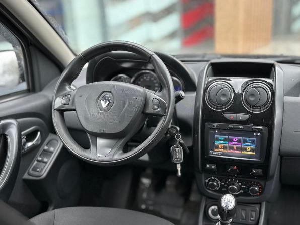 Renault Duster I Рестайлинг с пробегом 2017 года, цена 1 649 000 рублей, 74816 км, внедорожник, Автокод Объявления