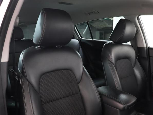 Kia Sportage IV с пробегом 2016 года, цена 1 899 000 рублей, 75692 км, внедорожник, Автокод Объявления