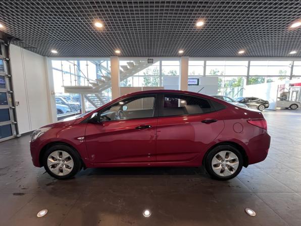 Hyundai Solaris I Рестайлинг с пробегом 2015 года, цена 1 270 000 рублей, 60973 км, седан, Автокод Объявления