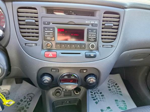 Kia Rio II Рестайлинг с пробегом 2011 года, цена 630 000 рублей, 149200 км, хэтчбек, Автокод Объявления