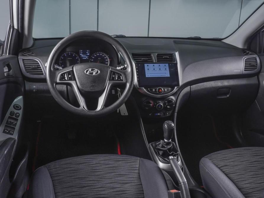 Hyundai Solaris I Рестайлинг Ростов-на-Дону  - изображение 6
