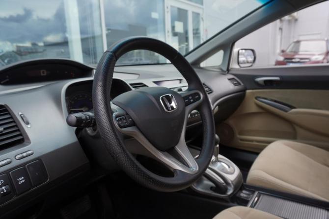 Honda Civic VIII с пробегом 2006 года, цена 880 000 рублей, 331600 км, седан, Автокод Объявления