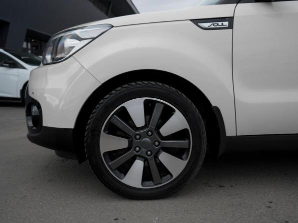 Kia Soul II Рестайлинг с пробегом 2019 года, цена 1 890 000 рублей, 51977 км, хэтчбек, Автокод Объявления