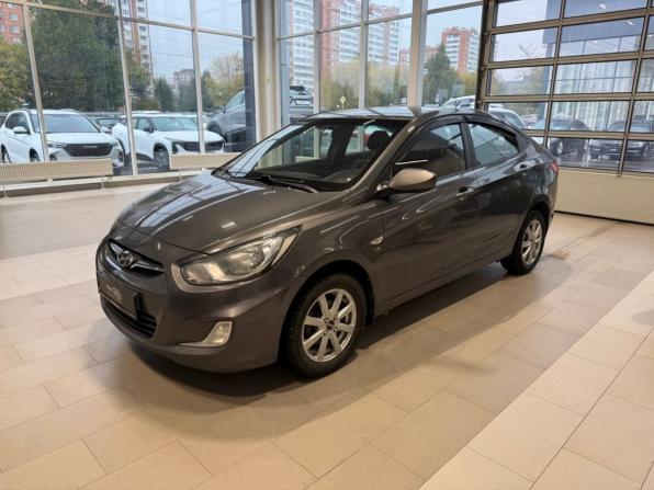 Hyundai Solaris I с пробегом 2012 года, цена 708 000 рублей, 224164 км, седан, Автокод Объявления