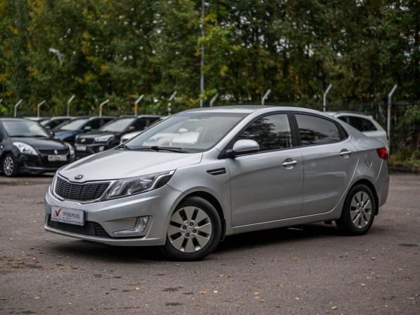 Kia Rio III Рестайлинг с пробегом 2015 года, цена 944 000 рублей, 127288 км, седан, Автокод Объявления