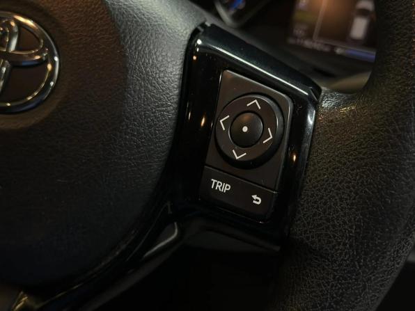 Toyota Vitz III (XP130) Рестайлинг 2 с пробегом 2017 года, цена 1 097 000 рублей, 118242 км, хэтчбек, Автокод Объявления