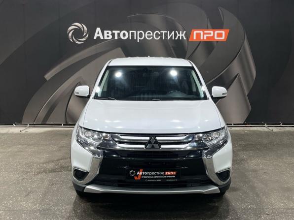 Mitsubishi Outlander III Рестайлинг 2 с пробегом 2017 года, цена 1 890 000 рублей, 113952 км, внедорожник, Автокод Объявления