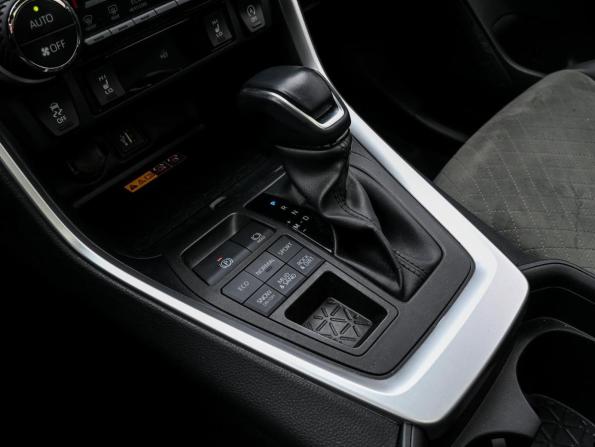 Toyota RAV4 V (XA50) с пробегом 2024 года, цена 3 820 000 рублей, 36508 км, внедорожник, Автокод Объявления
