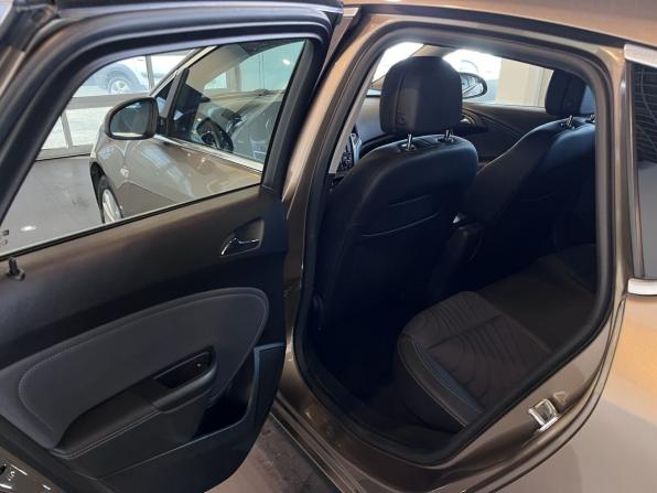 Opel Astra J Рестайлинг с пробегом 2013 года, цена 870 000 рублей, 98605 км, хэтчбек, Автокод Объявления