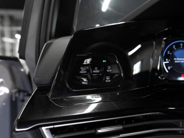 Volkswagen Golf VIII с пробегом 2022 года, цена 2 750 000 рублей, 75085 км, хэтчбек, Автокод Объявления